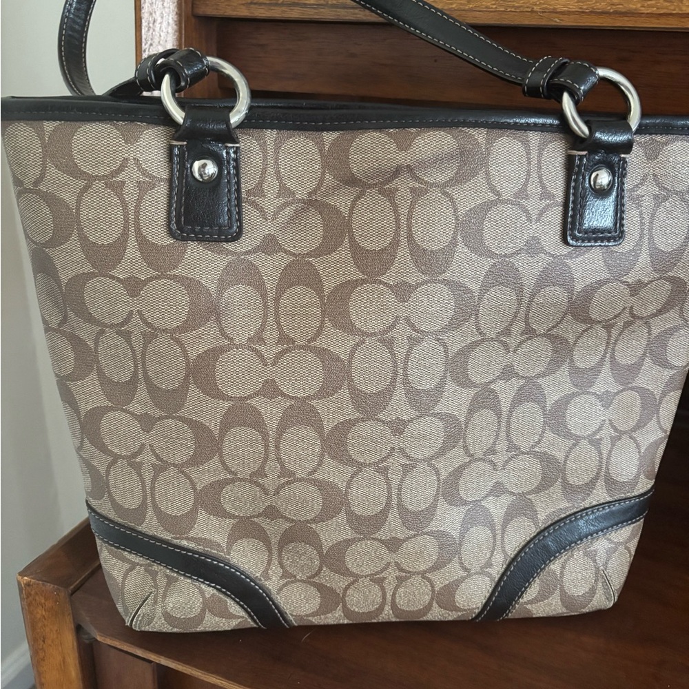 Coach Peyton Coated Canvas Shoulder Bag - Picture 3 of 6